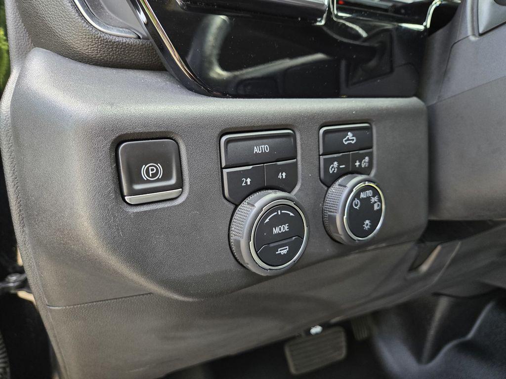 used 2022 Chevrolet Silverado 1500 car, priced at $33,977