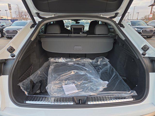 new 2025 Audi Q5 car, priced at $61,950