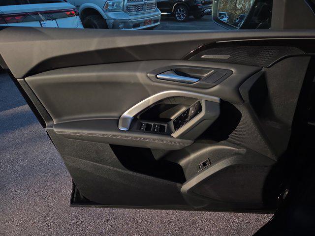 new 2025 Audi Q5 car, priced at $59,030