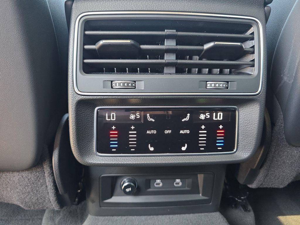 used 2023 Audi Q7 car, priced at $45,851