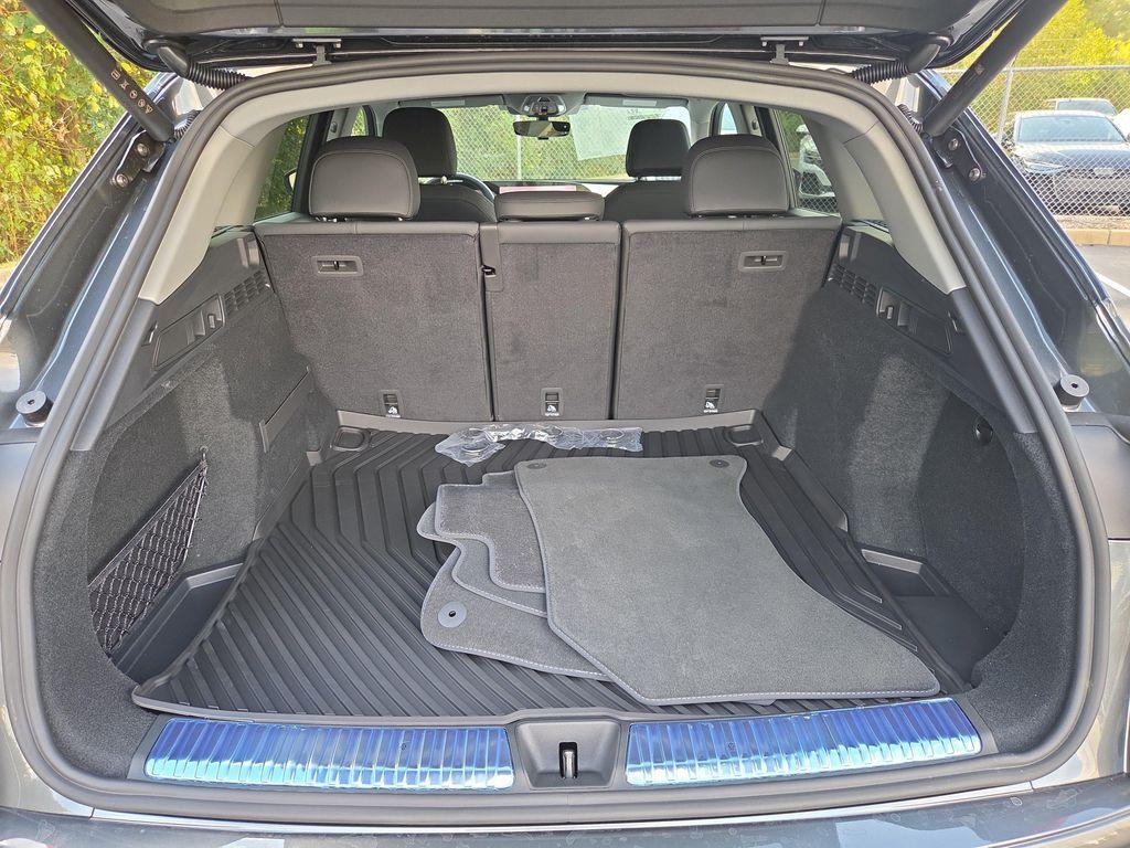 new 2026 Audi Q5 car, priced at $56,150