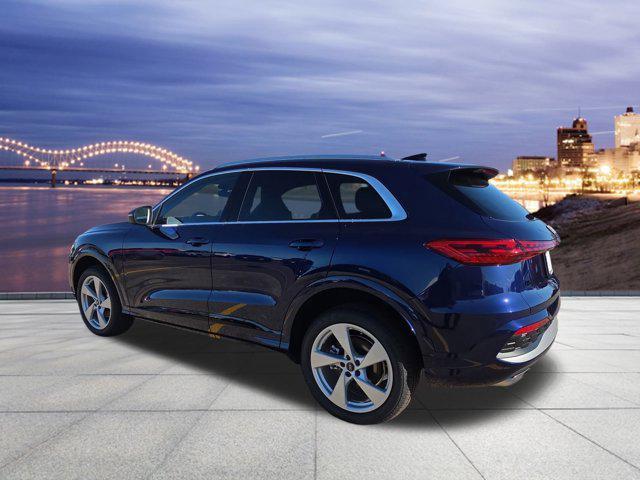 new 2025 Audi Q5 car, priced at $61,300