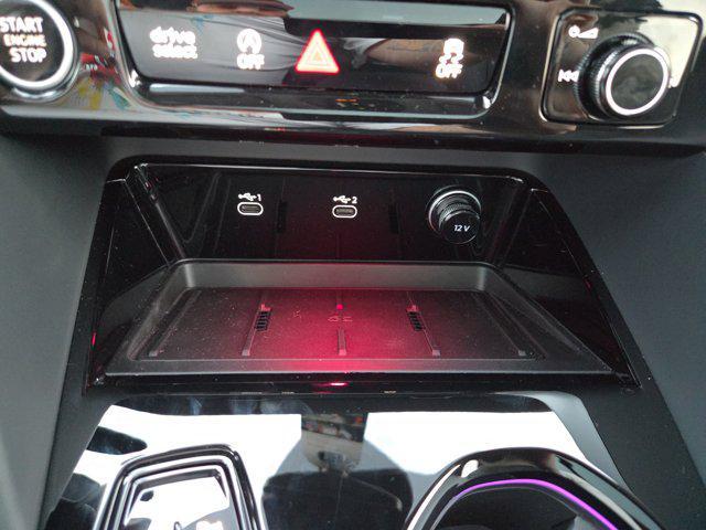 new 2025 Audi Q5 car, priced at $59,940