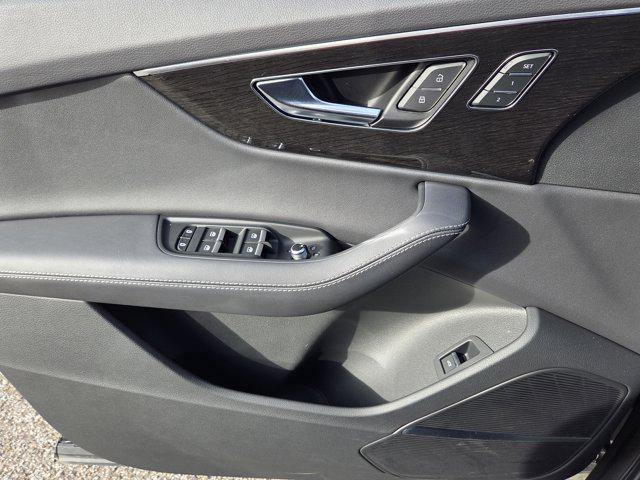 used 2025 Audi Q7 car, priced at $59,351