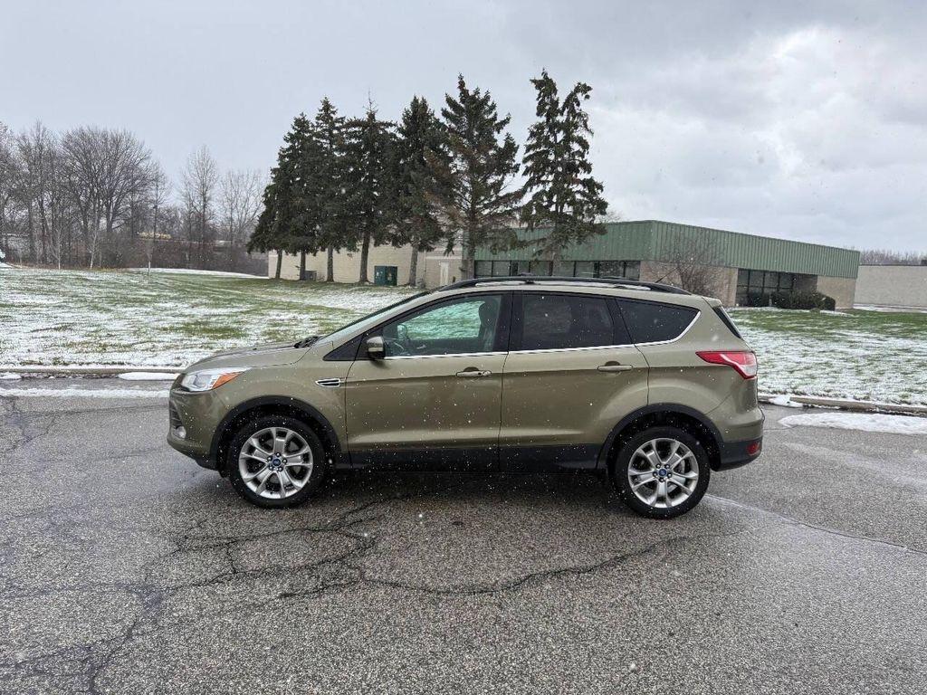 used 2013 Ford Escape car, priced at $3,995