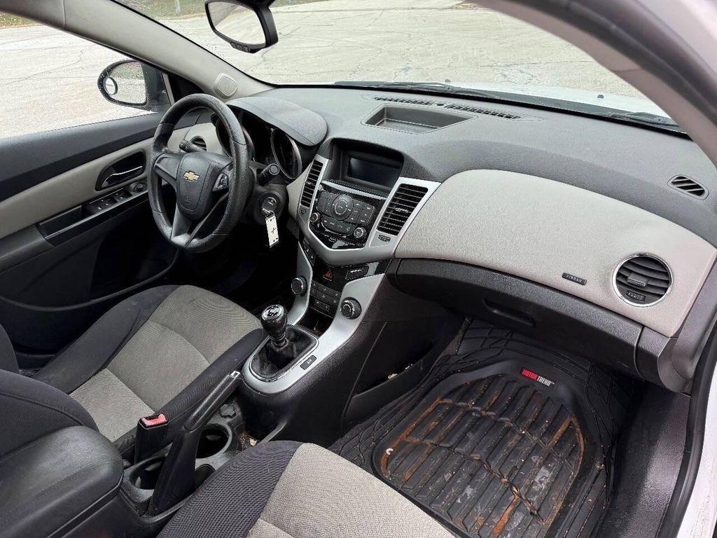 used 2013 Chevrolet Cruze car, priced at $2,995