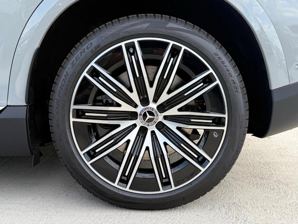 new 2026 Mercedes-Benz EQE 320 car, priced at $83,740