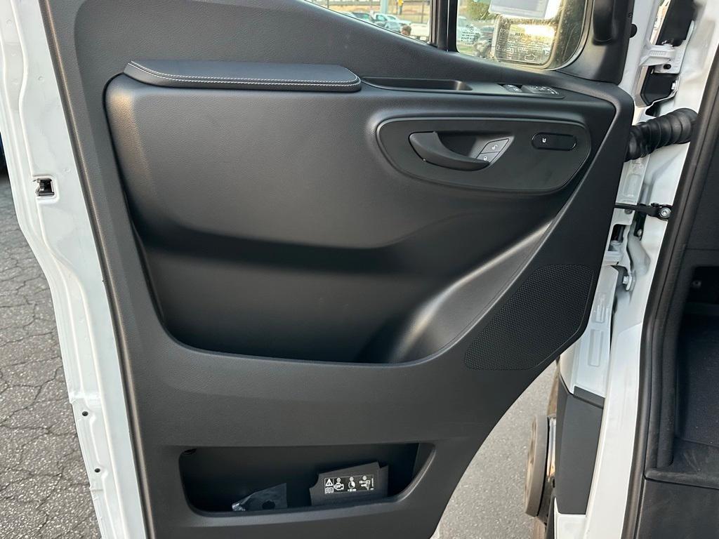 new 2025 Mercedes-Benz Sprinter 3500 car, priced at $78,231