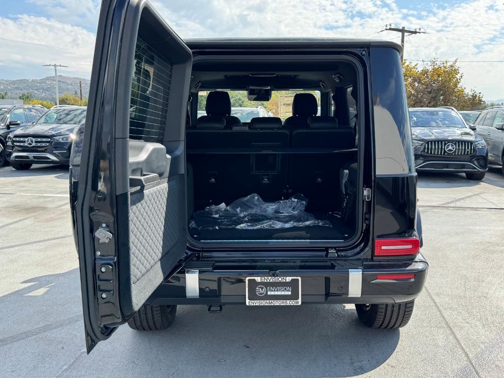 new 2025 Mercedes-Benz G-Class car, priced at $176,385