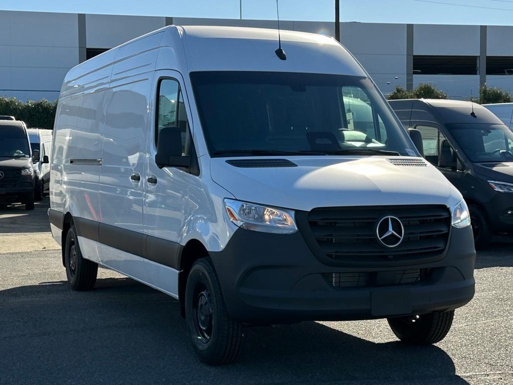 new 2025 Mercedes-Benz Sprinter 2500 car, priced at $72,133