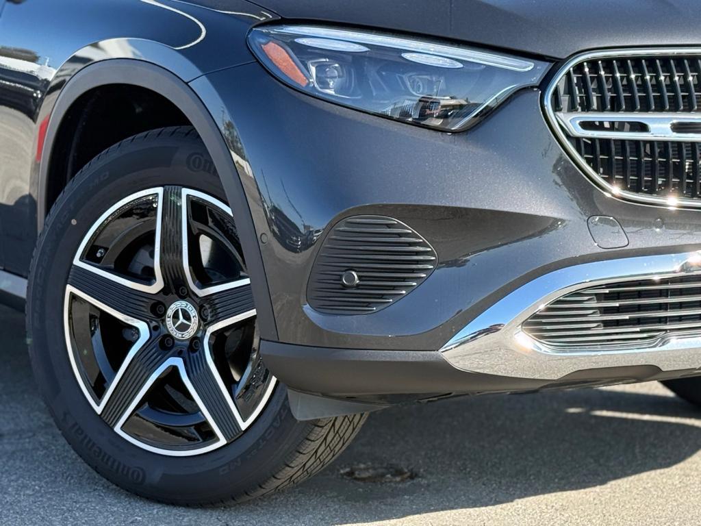 new 2026 Mercedes-Benz GLC 300 car, priced at $58,340
