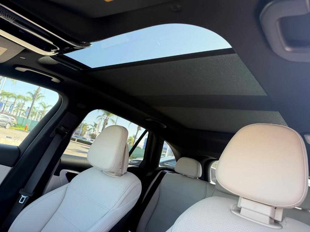 new 2026 Mercedes-Benz GLC 300 car, priced at $58,340