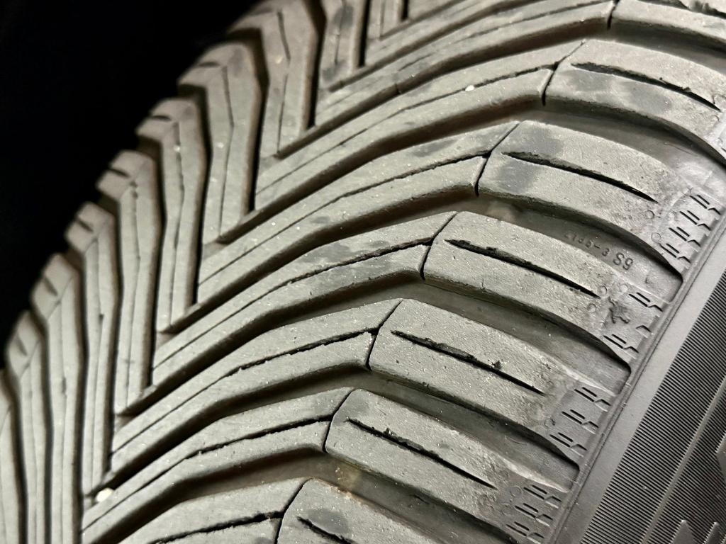 used 2025 Mercedes-Benz GLE 350 car, priced at $60,395