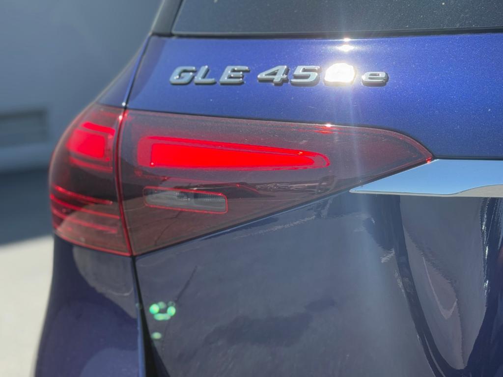 new 2025 Mercedes-Benz GLE 450e car, priced at $90,730