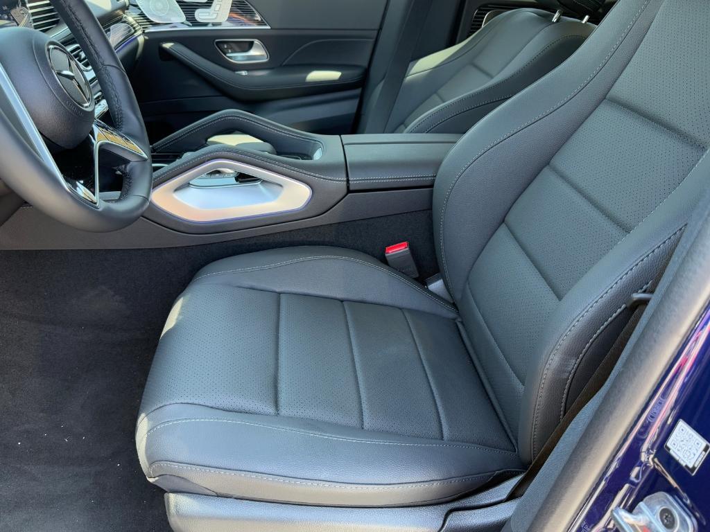 new 2025 Mercedes-Benz GLE 450e car, priced at $90,730