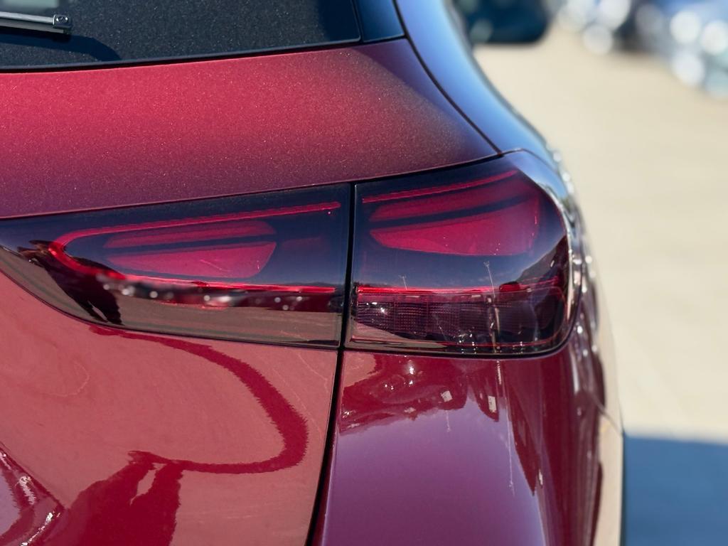 new 2026 Mercedes-Benz GLA 250 car, priced at $45,680