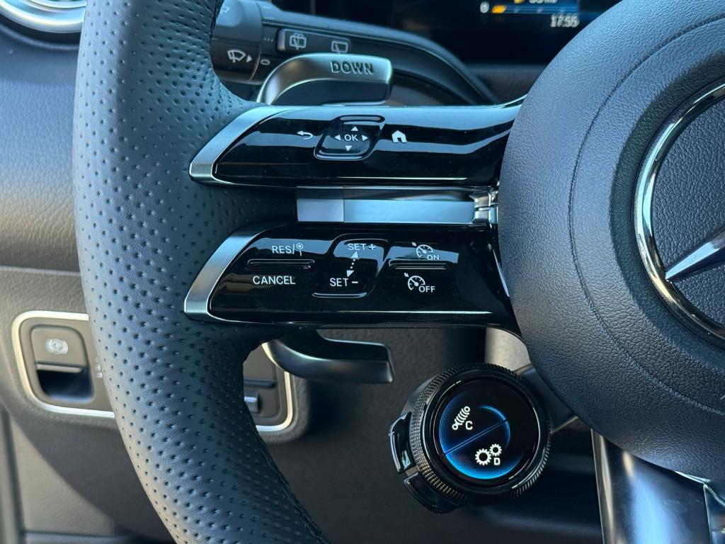 new 2026 Mercedes-Benz AMG GLB 35 car, priced at $67,005