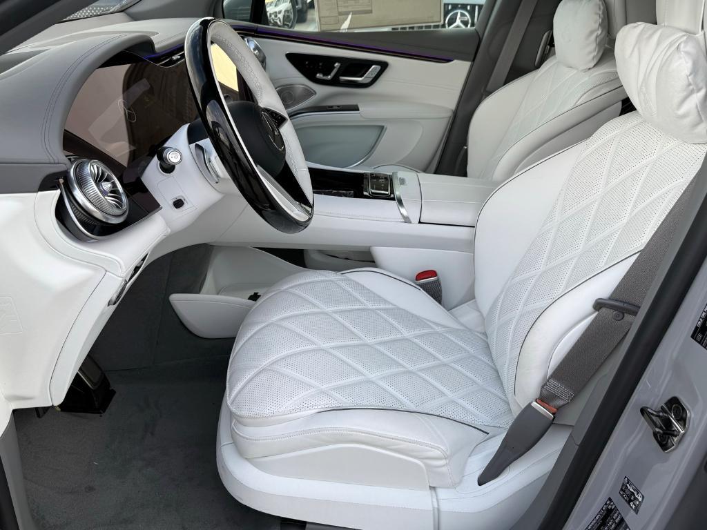 new 2025 Mercedes-Benz Maybach EQS 680 car, priced at $205,350