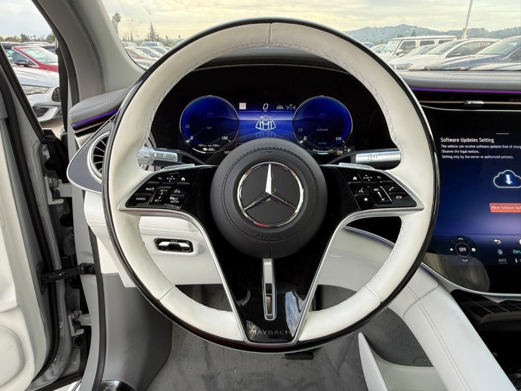 new 2025 Mercedes-Benz Maybach EQS 680 car, priced at $205,350