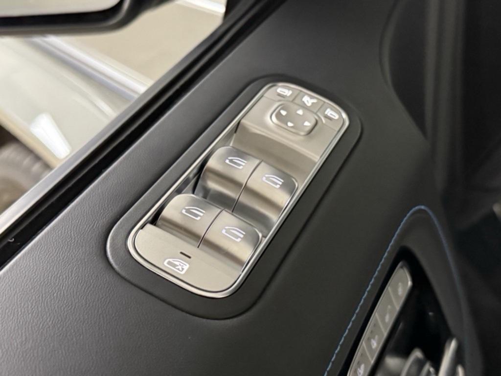 new 2025 Mercedes-Benz G-Class car, priced at $188,020