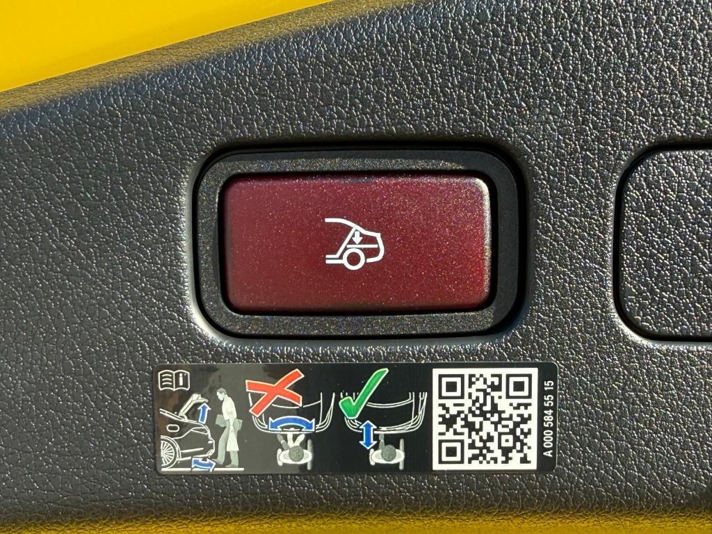 new 2026 Mercedes-Benz AMG CLE 53 car, priced at $101,070