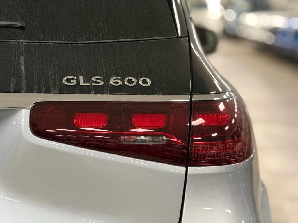 new 2026 Mercedes-Benz Maybach GLS 600 car, priced at $219,850