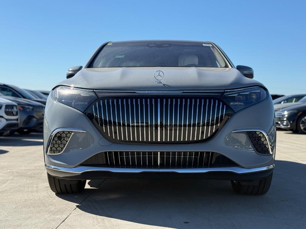 new 2025 Mercedes-Benz Maybach EQS 680 car, priced at $205,350