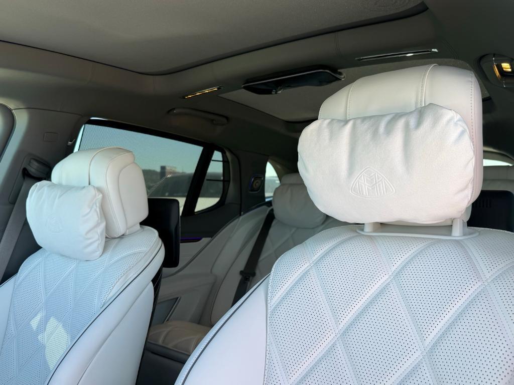 new 2025 Mercedes-Benz Maybach EQS 680 car, priced at $205,350