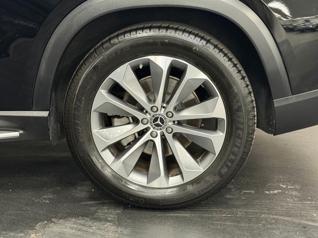 used 2020 Mercedes-Benz GLE 450 car, priced at $39,136