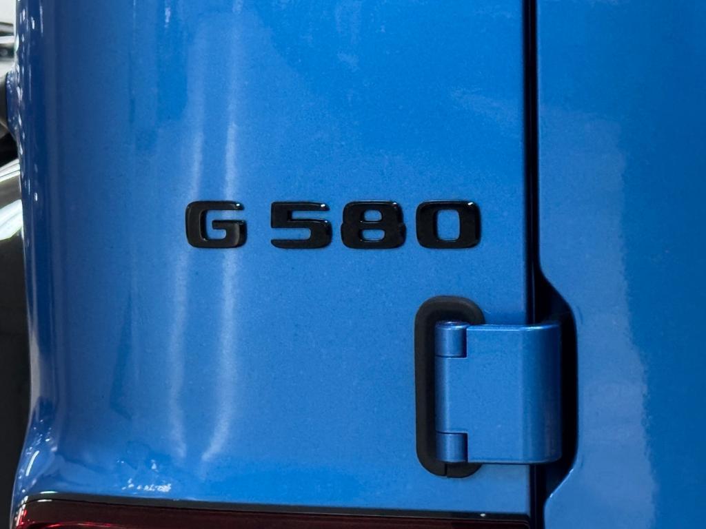 new 2025 Mercedes-Benz G-Class car, priced at $188,505