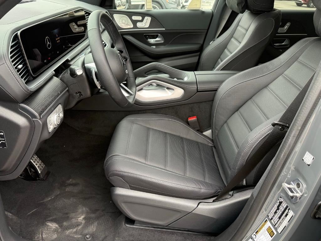 new 2026 Mercedes-Benz GLS 450 car, priced at $97,100
