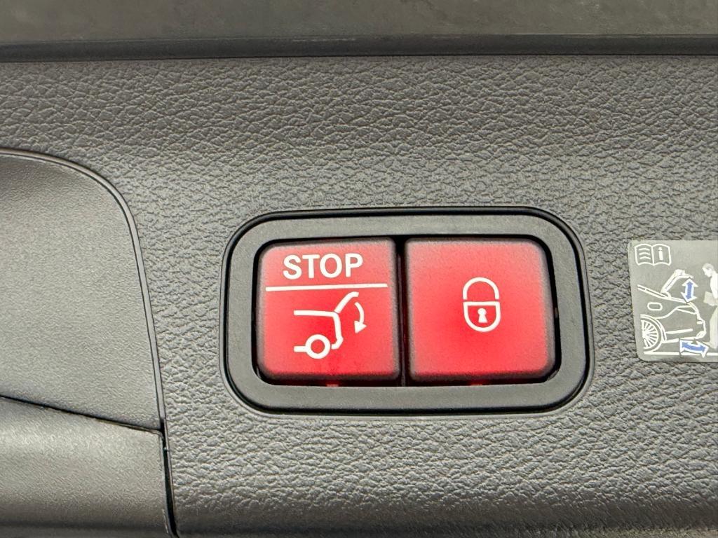 new 2026 Mercedes-Benz GLS 450 car, priced at $97,100