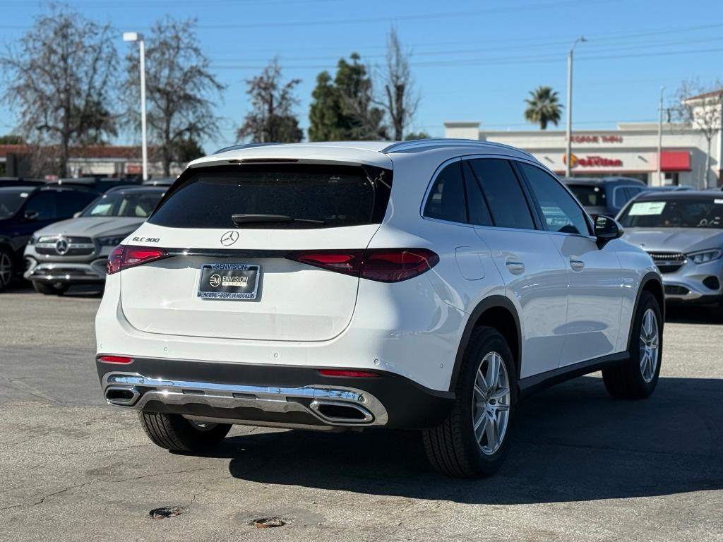 new 2025 Mercedes-Benz GLC 300 car, priced at $52,350