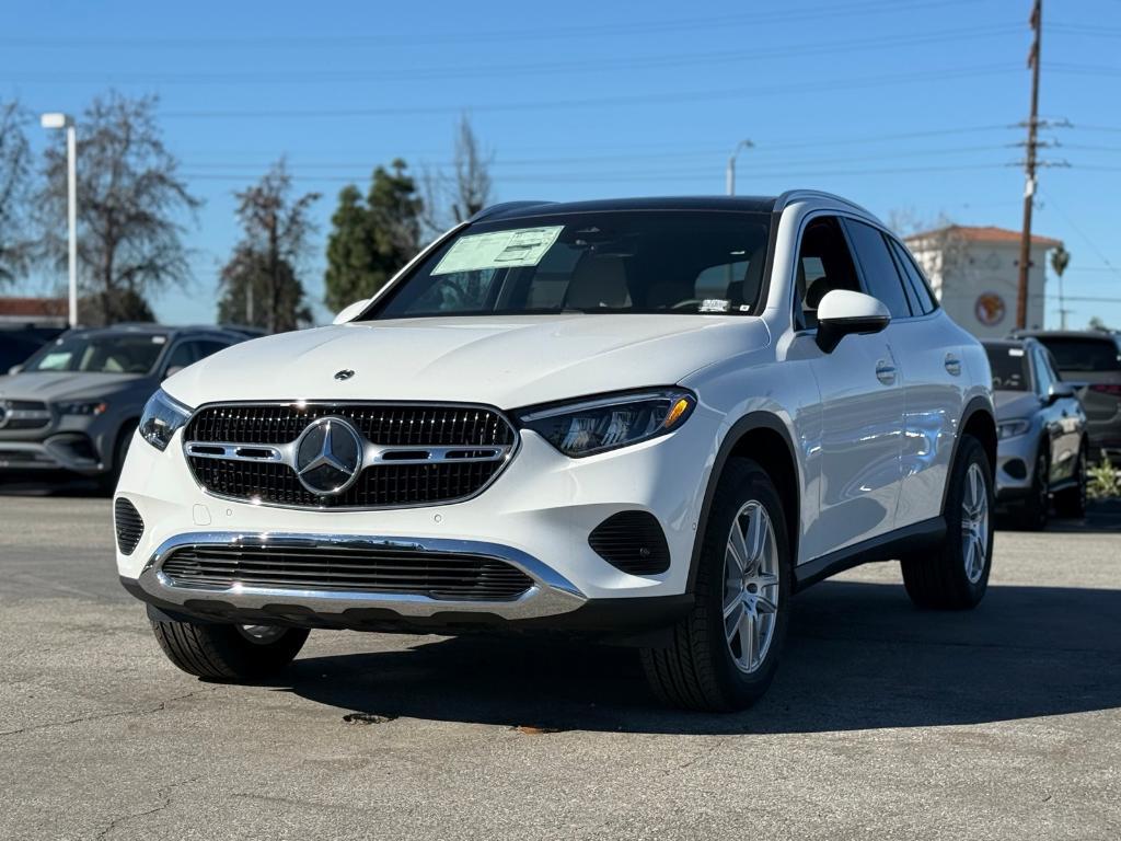 new 2025 Mercedes-Benz GLC 300 car, priced at $52,350