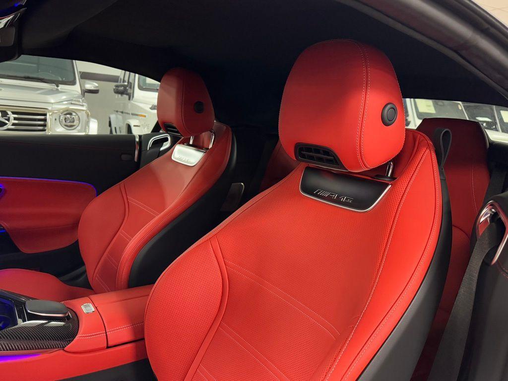 new 2025 Mercedes-Benz AMG SL 63 car, priced at $231,405