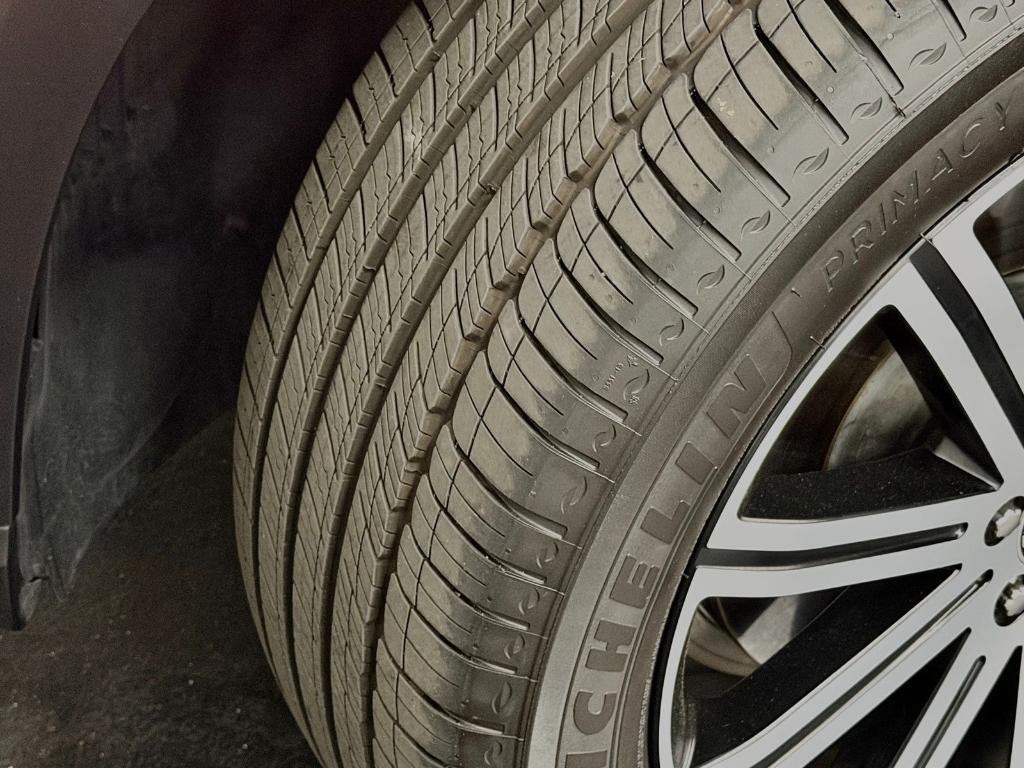 used 2026 Mercedes-Benz GLE 350 car, priced at $67,989