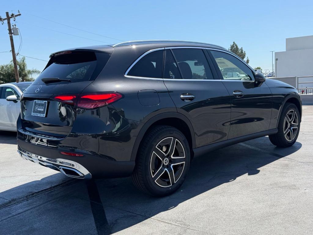 new 2026 Mercedes-Benz GLC 300 car, priced at $58,040