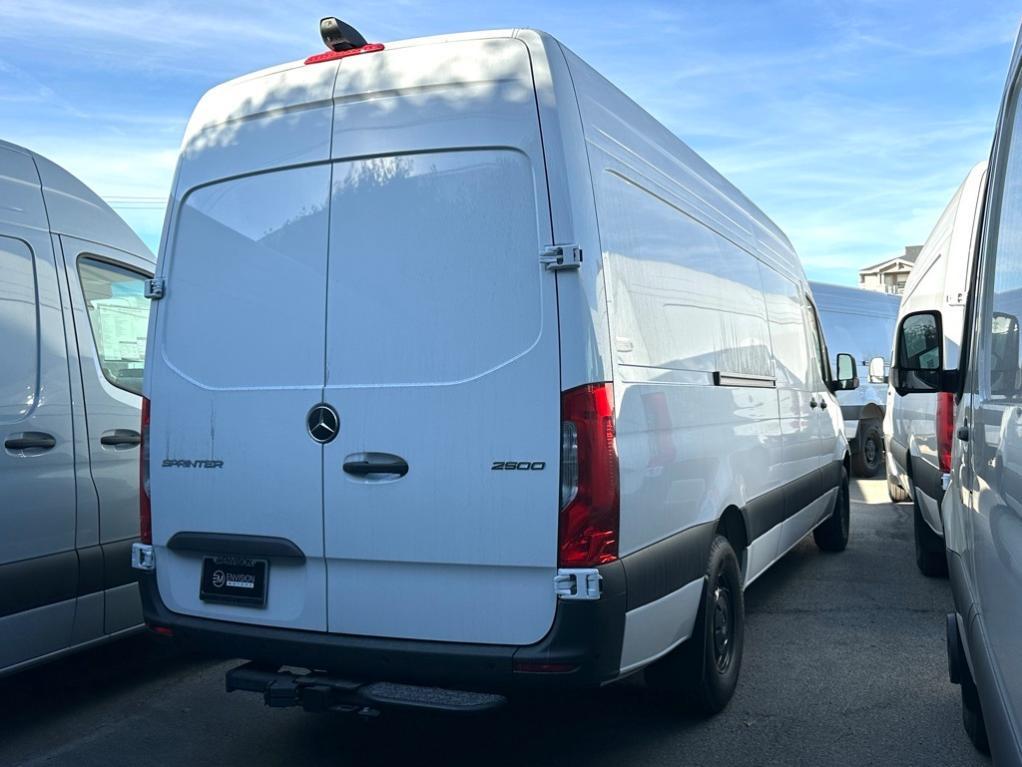 new 2025 Mercedes-Benz Sprinter 2500 car, priced at $67,958