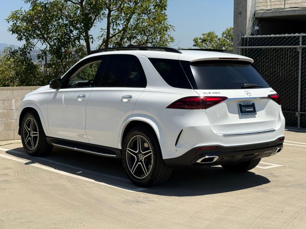 new 2026 Mercedes-Benz GLE 450 car, priced at $78,400