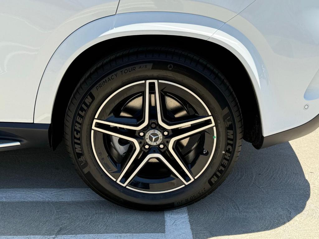 new 2026 Mercedes-Benz GLE 450 car, priced at $78,400