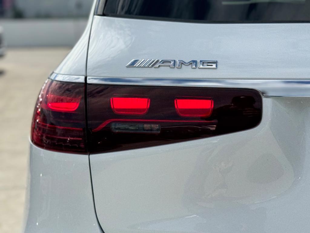 new 2025 Mercedes-Benz AMG GLS 63 car, priced at $160,715