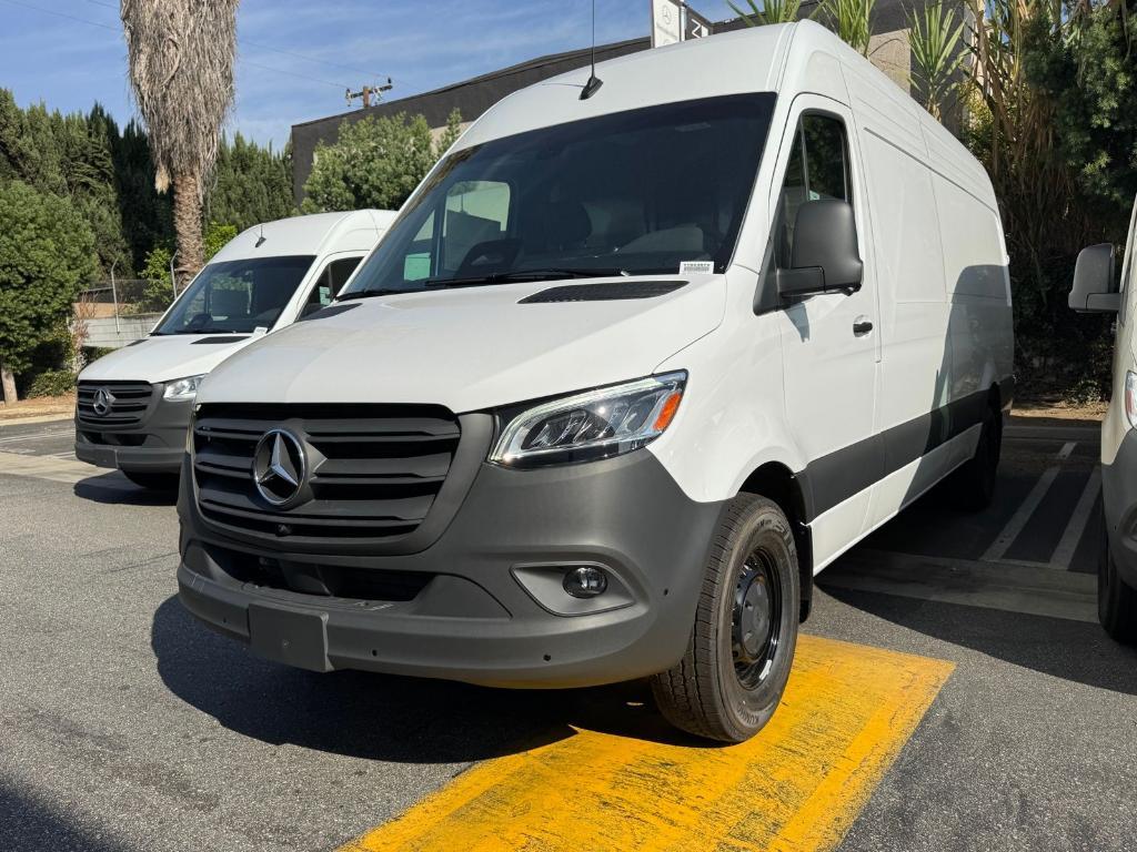 new 2026 Mercedes-Benz Sprinter 2500 car, priced at $78,617