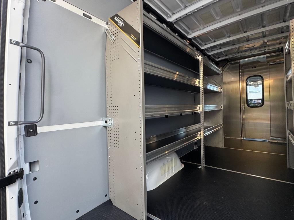new 2026 Mercedes-Benz Sprinter 2500 car, priced at $78,617