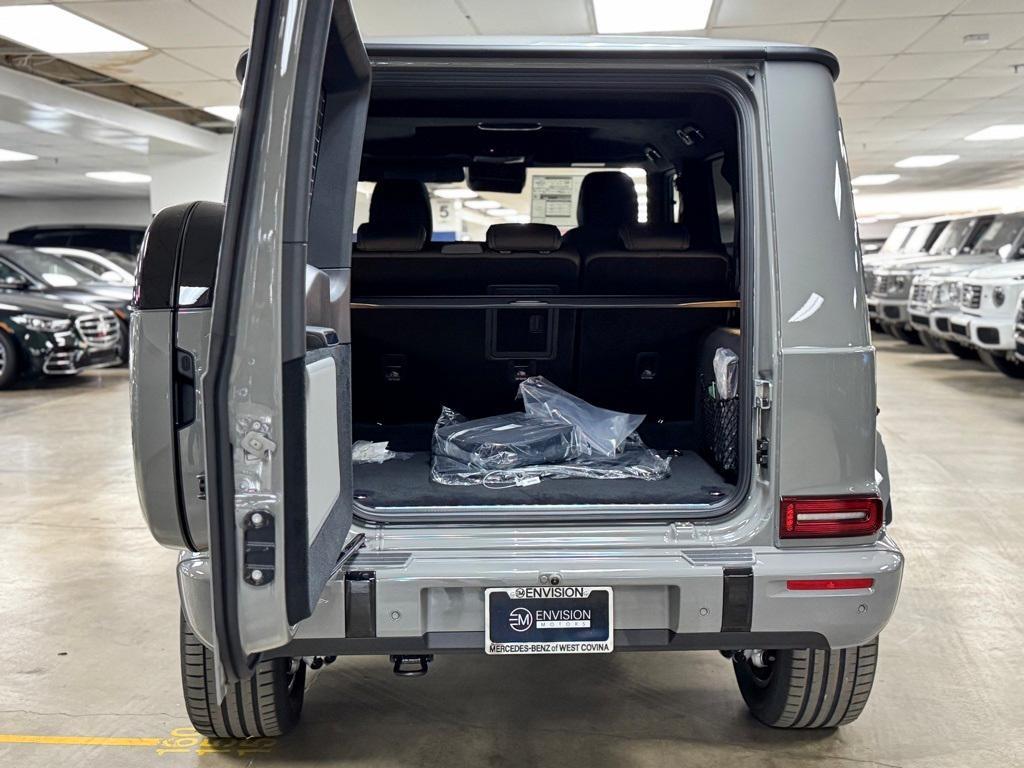 new 2025 Mercedes-Benz G-Class car, priced at $188,100