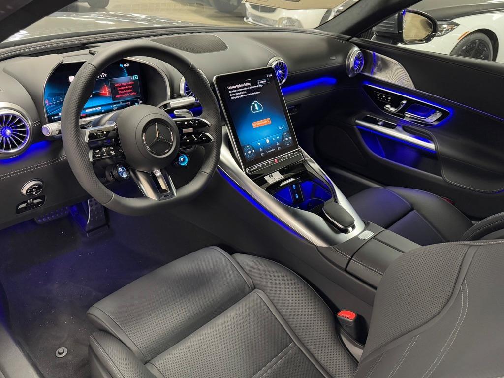 new 2025 Mercedes-Benz AMG SL 63 car, priced at $195,030
