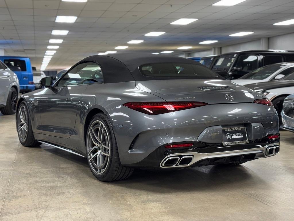 new 2025 Mercedes-Benz AMG SL 63 car, priced at $195,030