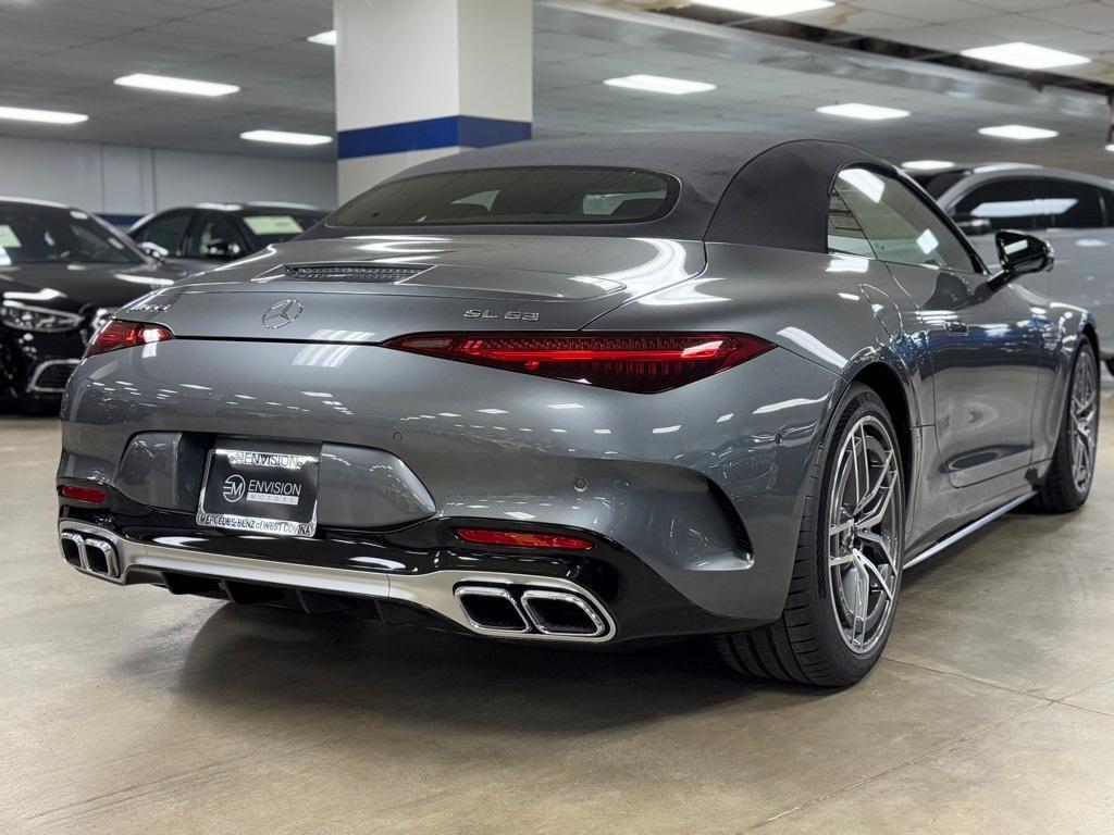 new 2025 Mercedes-Benz AMG SL 63 car, priced at $195,030