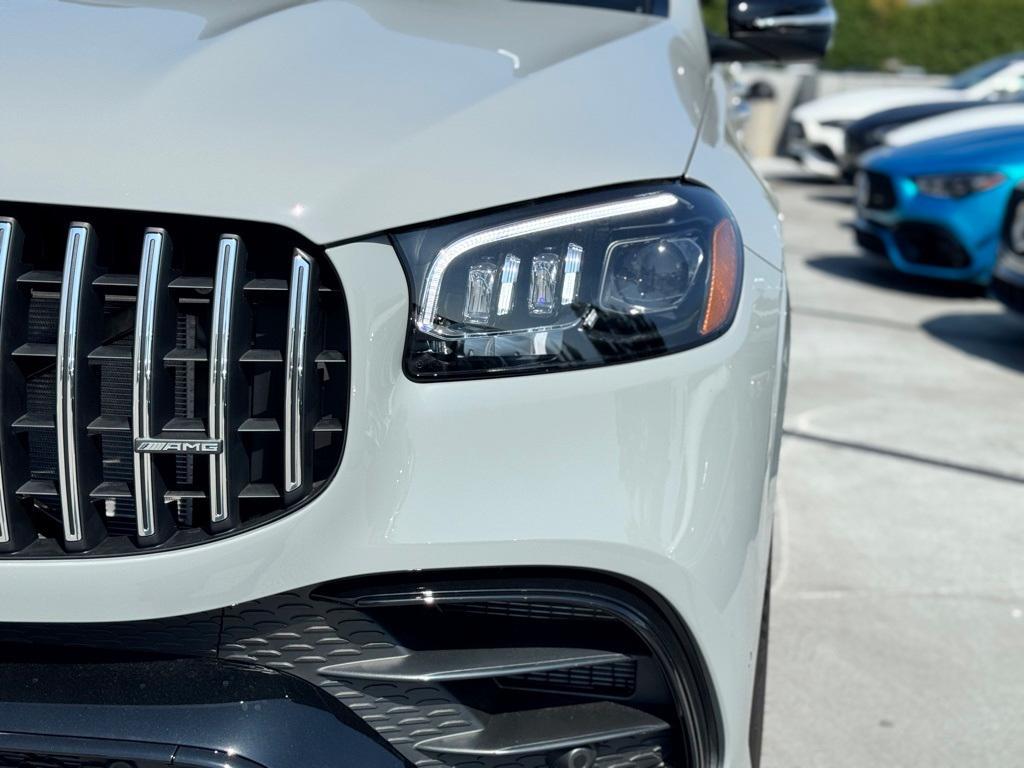 new 2025 Mercedes-Benz AMG GLS 63 car, priced at $161,165
