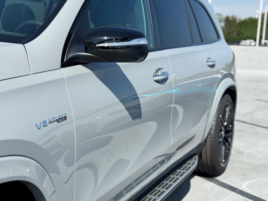 new 2025 Mercedes-Benz AMG GLS 63 car, priced at $161,165