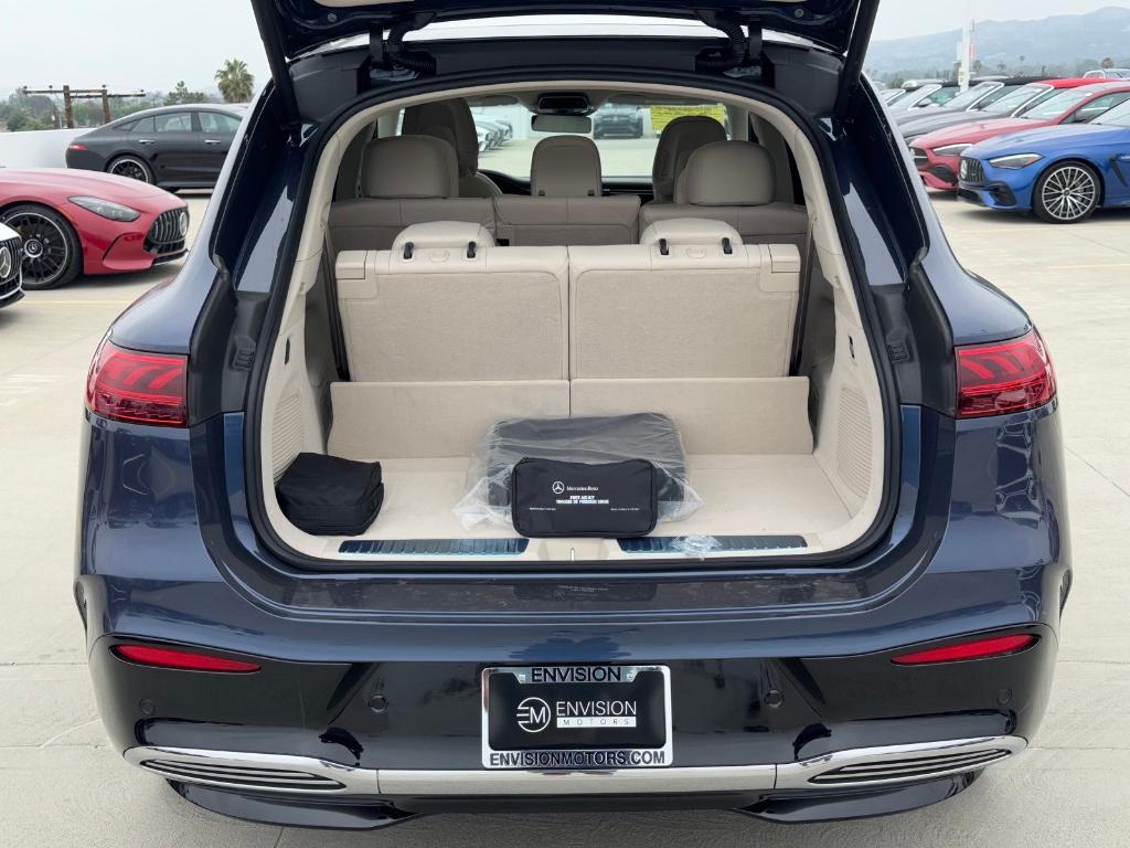 new 2026 Mercedes-Benz EQS 400 car, priced at $98,315